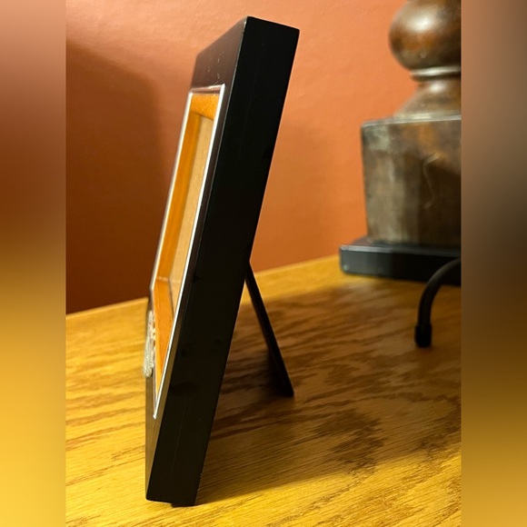 Harley-Davidson® 4 x 6 Black/Orange Photo Frame -Bar & Shield Winged Logo - Picture 5 of 14